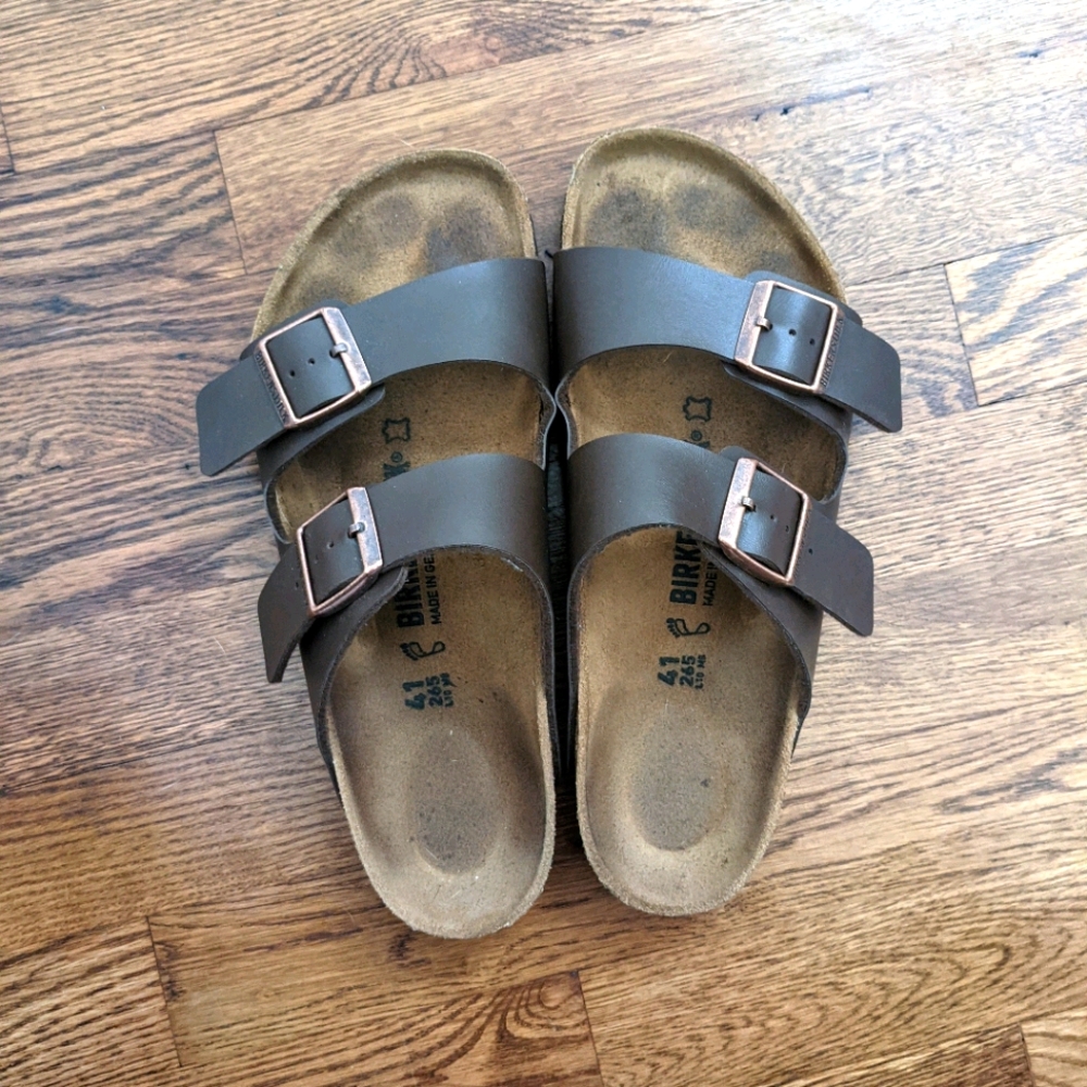 Brown Leather Arizona Birkenstocks